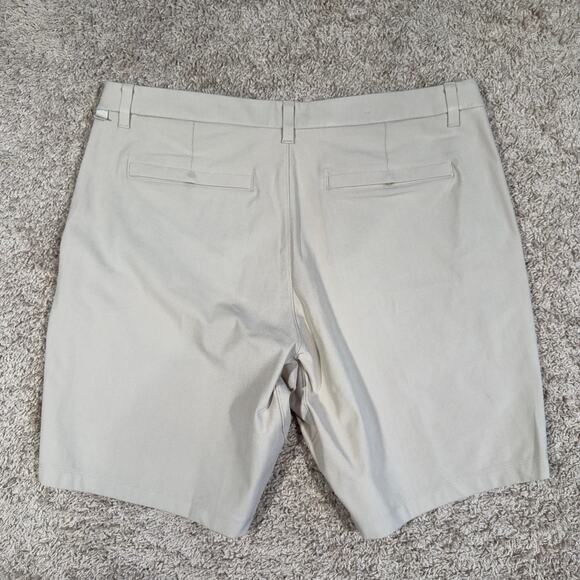 Lululemon Khaki Shorts Size 38 Commission Classic Fit Warpstreme 9” LM7B96S - Picture 8 of 9